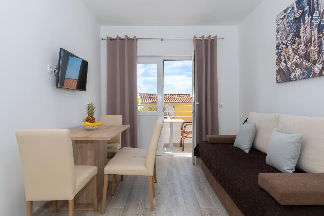 Bilin San Apartment บาชกาโวดา ภายนอก รูปภาพ