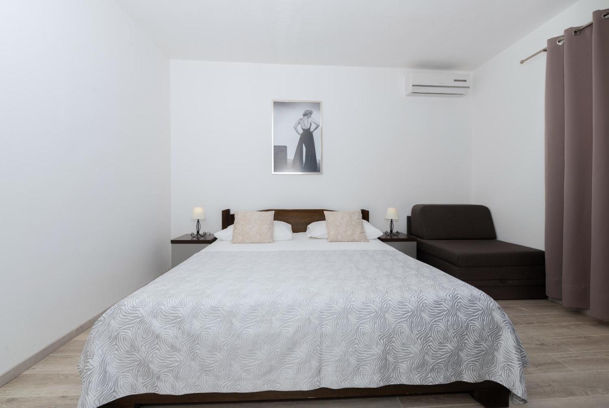 Bilin San Apartment บาชกาโวดา ห้อง รูปภาพ