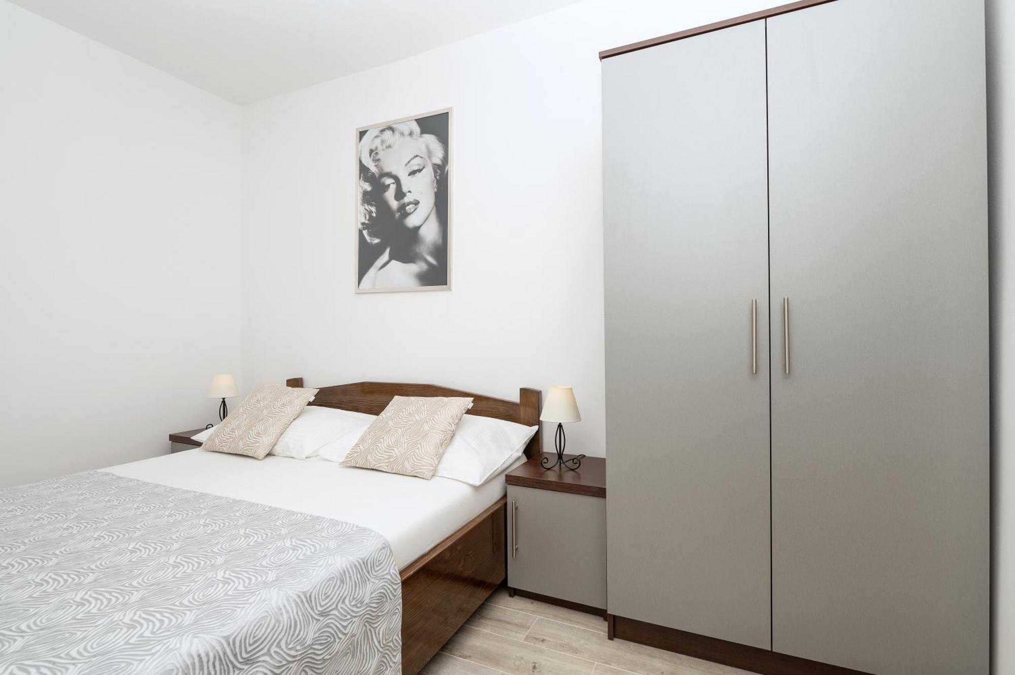 Bilin San Apartment บาชกาโวดา ห้อง รูปภาพ
