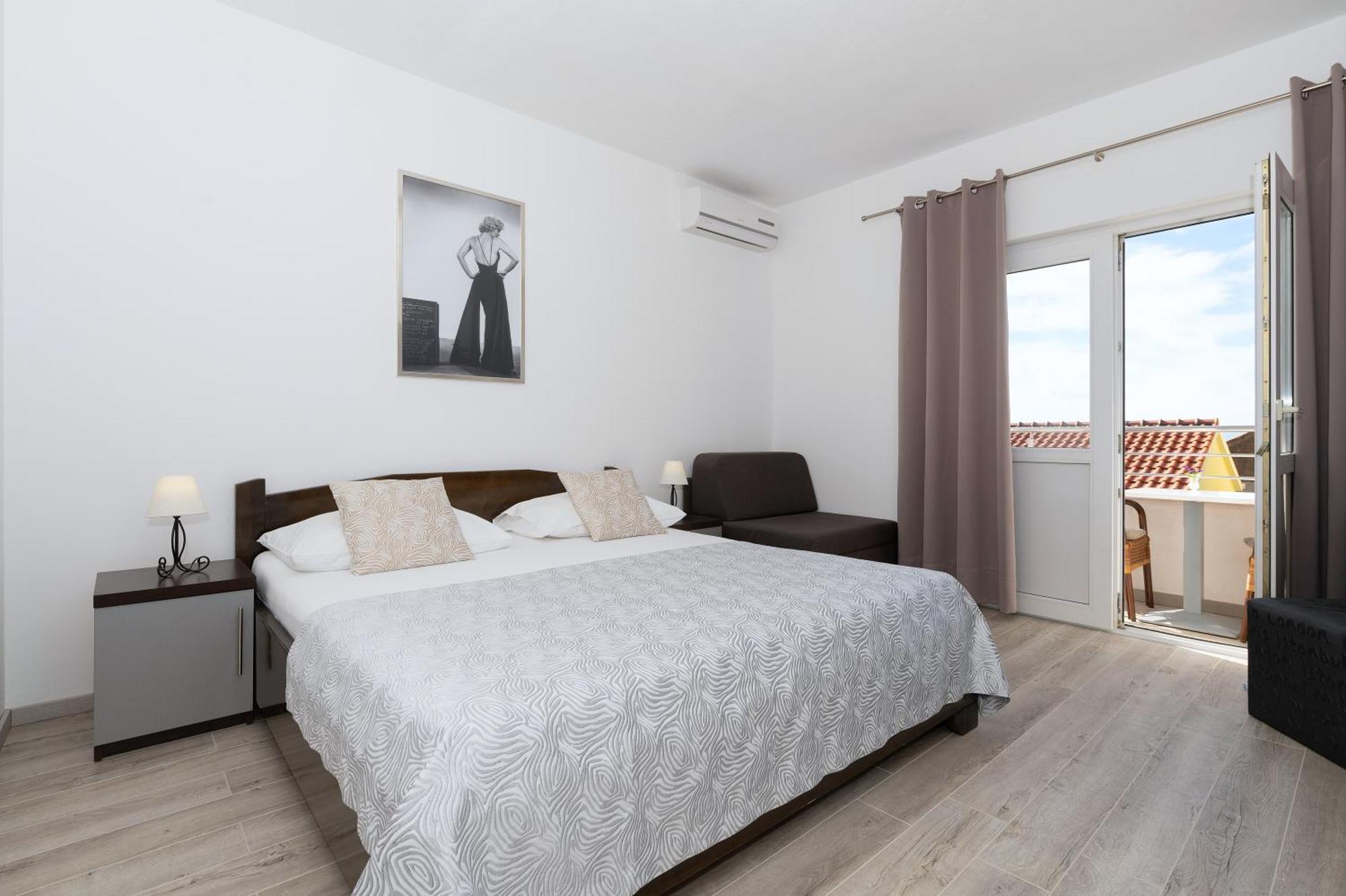 Bilin San Apartment บาชกาโวดา ห้อง รูปภาพ