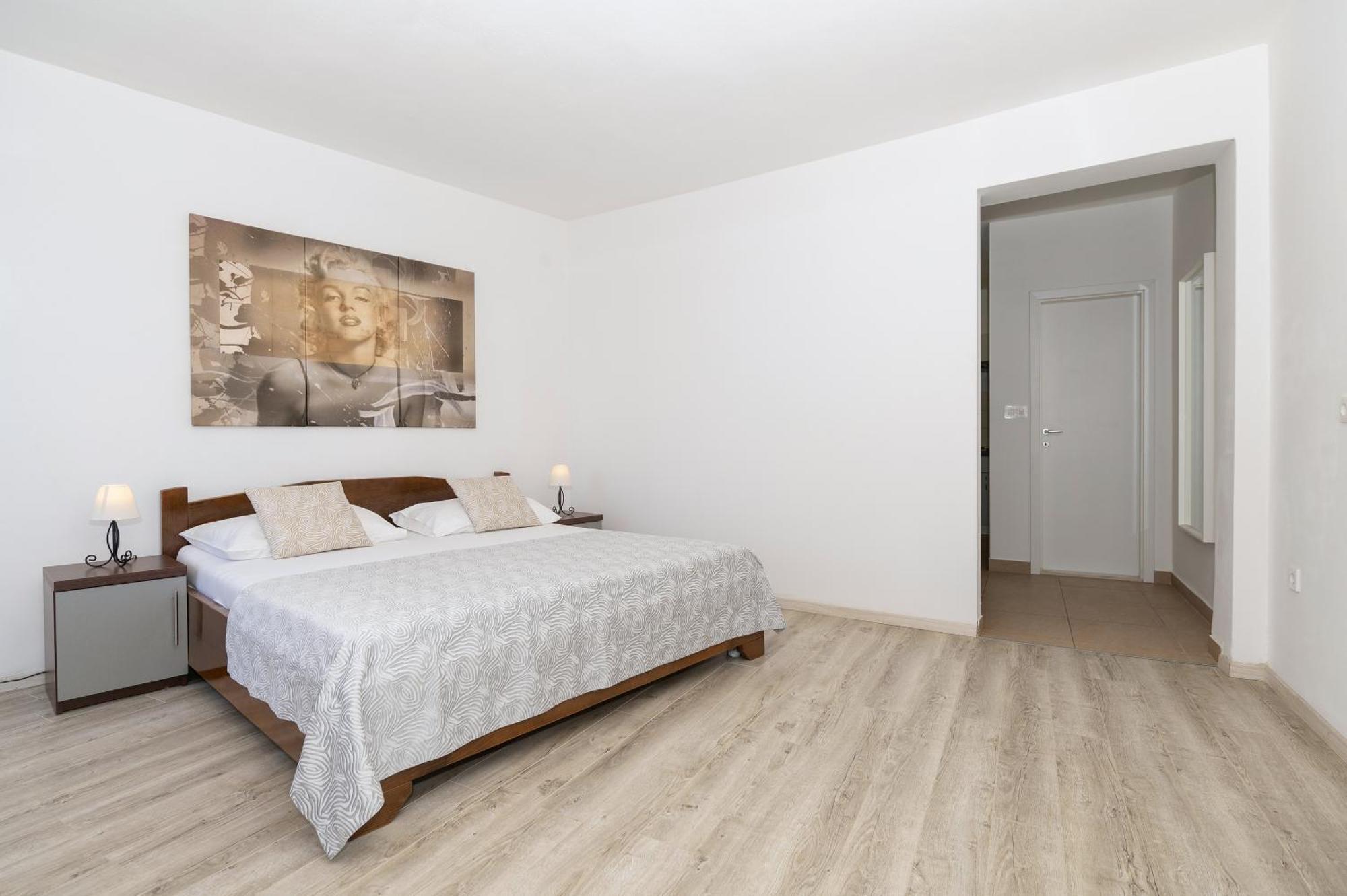 Bilin San Apartment บาชกาโวดา ห้อง รูปภาพ